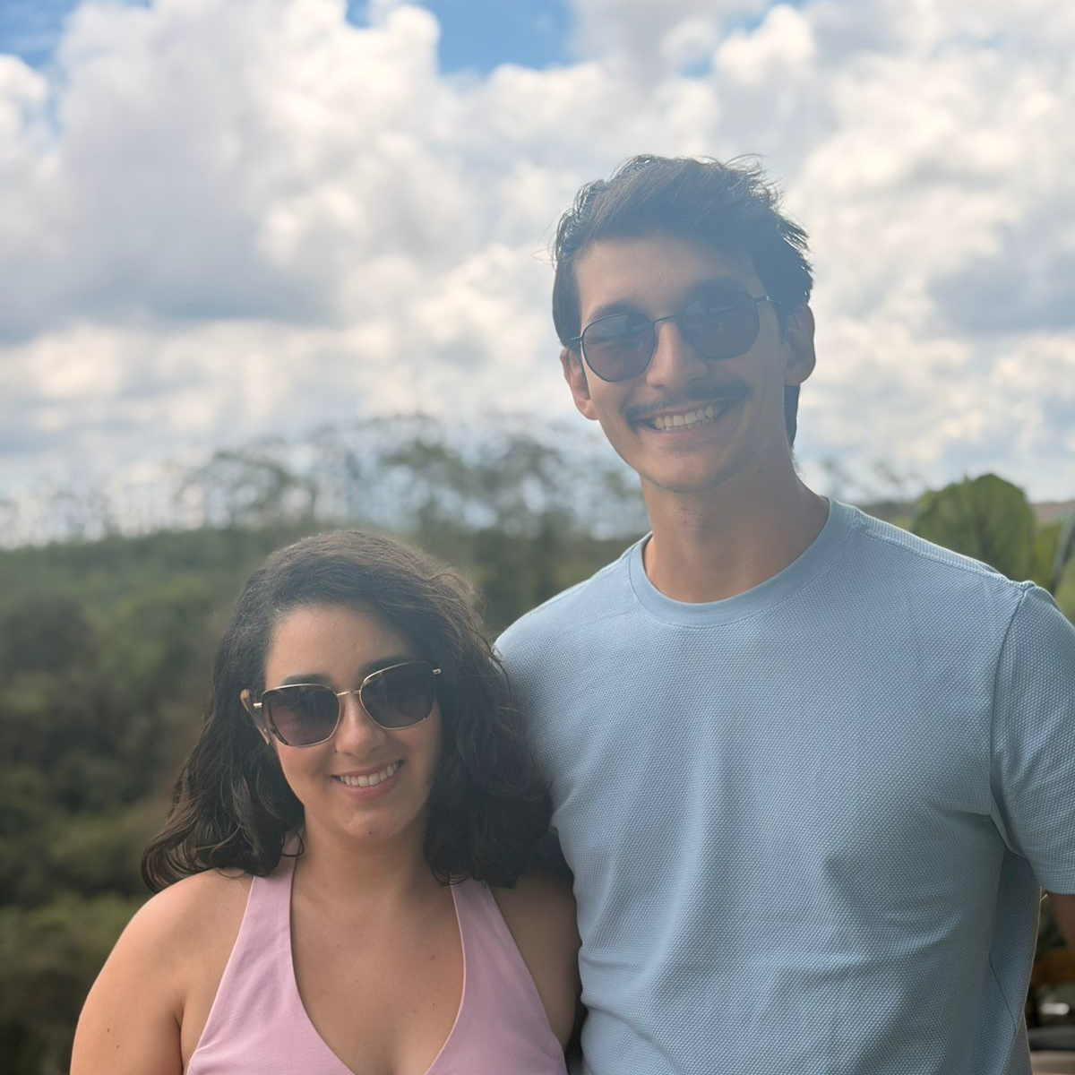 Thiago & Renata